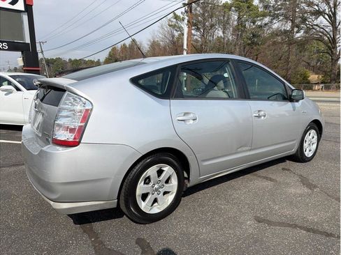 Used 2009 Toyota Prius Hatchback 4D image 6