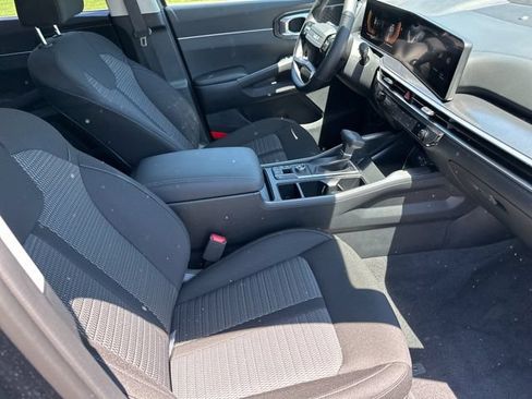 New 2026 Kia Sorento LX FWD image 26
