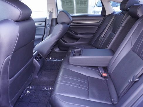 Used 2020 Honda Accord EX-L image 9