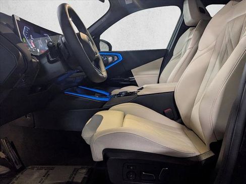 New 2026 BMW X3 xDrive30 w/ Premium Package image 4