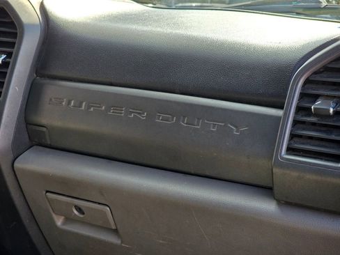 Used 2018 Ford F350 XL image 19