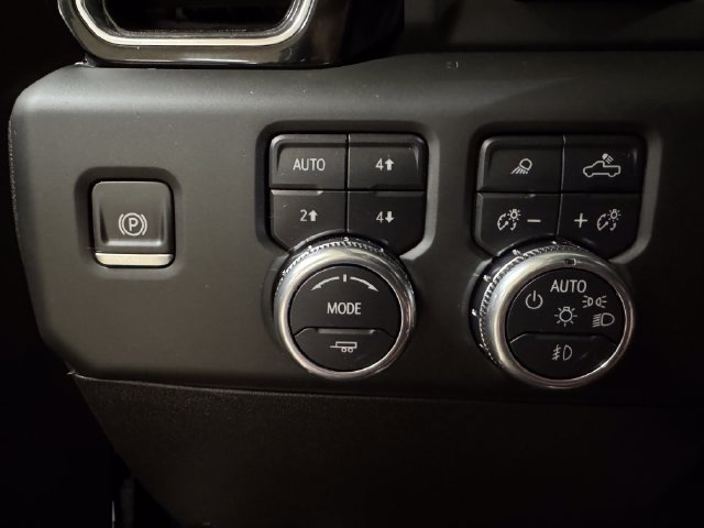 Used 2024 GMC Sierra 1500 Denali Ultimate AWD/4WD image 11