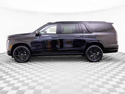 New 2026 Cadillac Escalade ESV Sport w/ LPO, ONYX Package AWD/4WD image 2