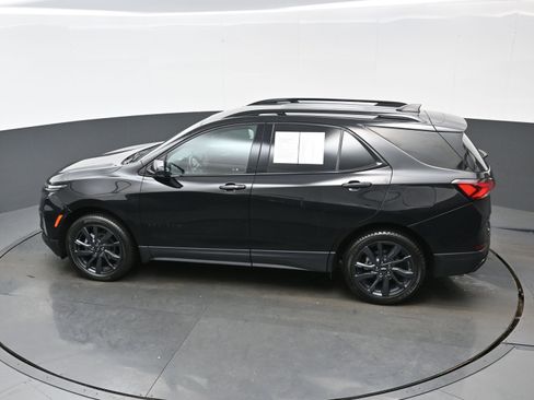 Used 2023 Chevrolet Equinox RS image 34