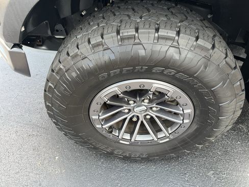 Used 2019 Ford F150 Raptor w/ Equipment Group 802A Luxury AWD/4WD image 62