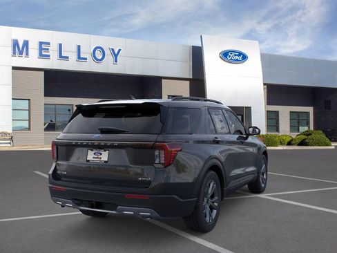 New 2026 Ford Explorer Active w/ Active Comfort Package image 8