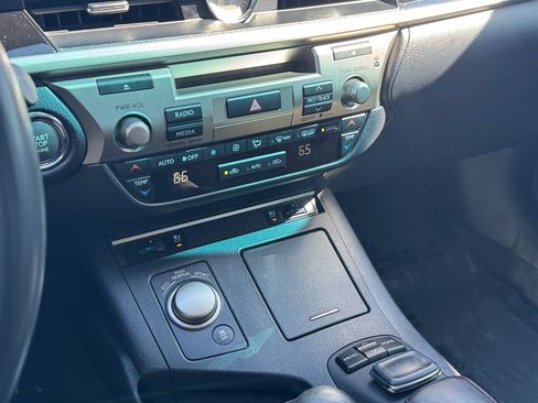 Used 2015 Lexus ES 350 FWD image 15