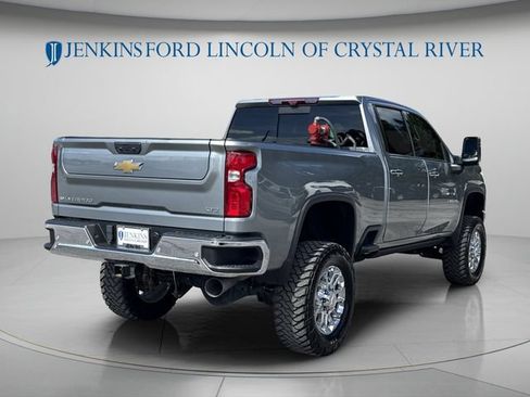Used 2024 Chevrolet Silverado 2500 LTZ w/ LTZ Premium Package AWD/4WD image 6