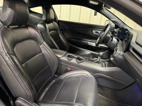 Used 2024 Ford Mustang Premium image 24