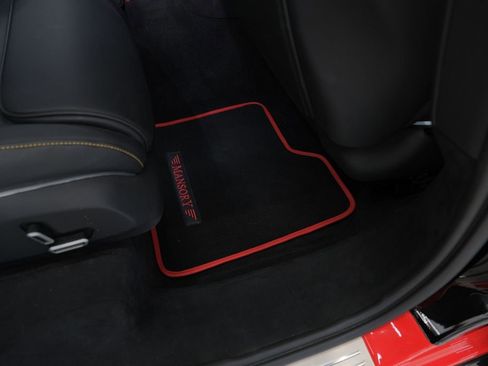 Used 2023 Ferrari Purosangue image 40