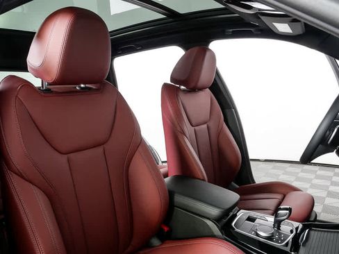 Used 2024 BMW X3 sDrive30i image 22