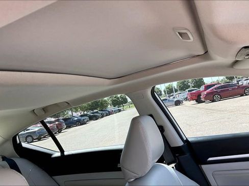 Used 2023 Nissan Altima 2.5 SL AWD/4WD image 20