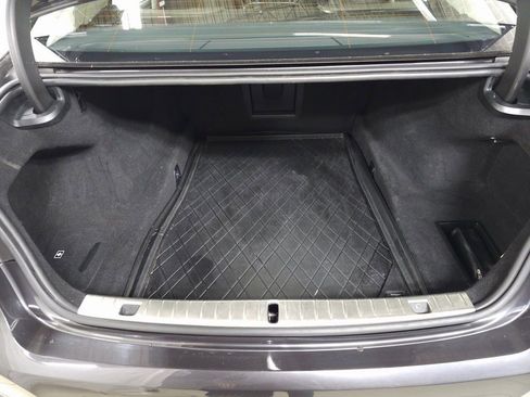 Used 2020 BMW 750i xDrive image 10