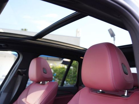 Used 2024 BMW X3 M40i image 12