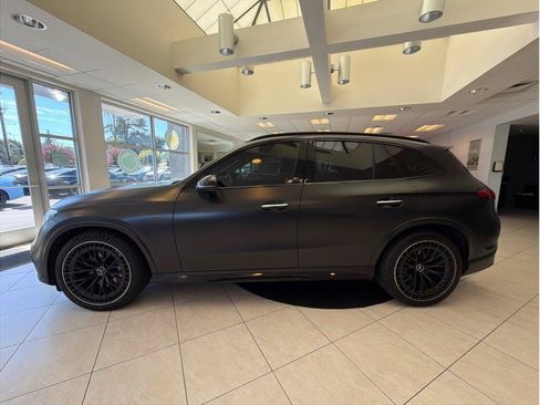 Used 2026 Mercedes-Benz GLC 43 AMG 4MATIC image 8