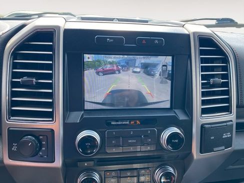 Used 2019 Ford F150 Limited AWD/4WD image 26
