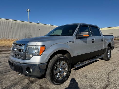 Used 2013 Ford F150 XLT w/ Luxury Equipment Group image 6