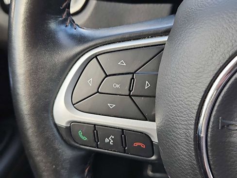 Used 2020 Jeep Compass Limited image 25