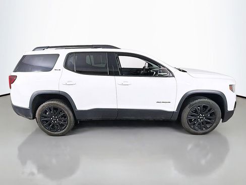 Used 2023 GMC Acadia SLE w/ Driver Convenience Package image 12