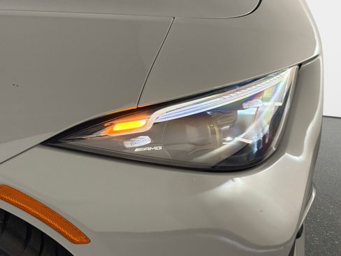 Used 2024 Mercedes-Benz SL 55 AMG 4MATIC image 8