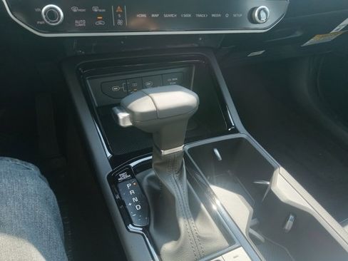 New 2025 Kia K5 EX image 20