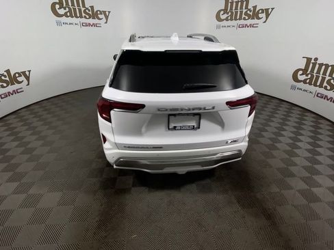 Used 2026 GMC Terrain Denali image 7
