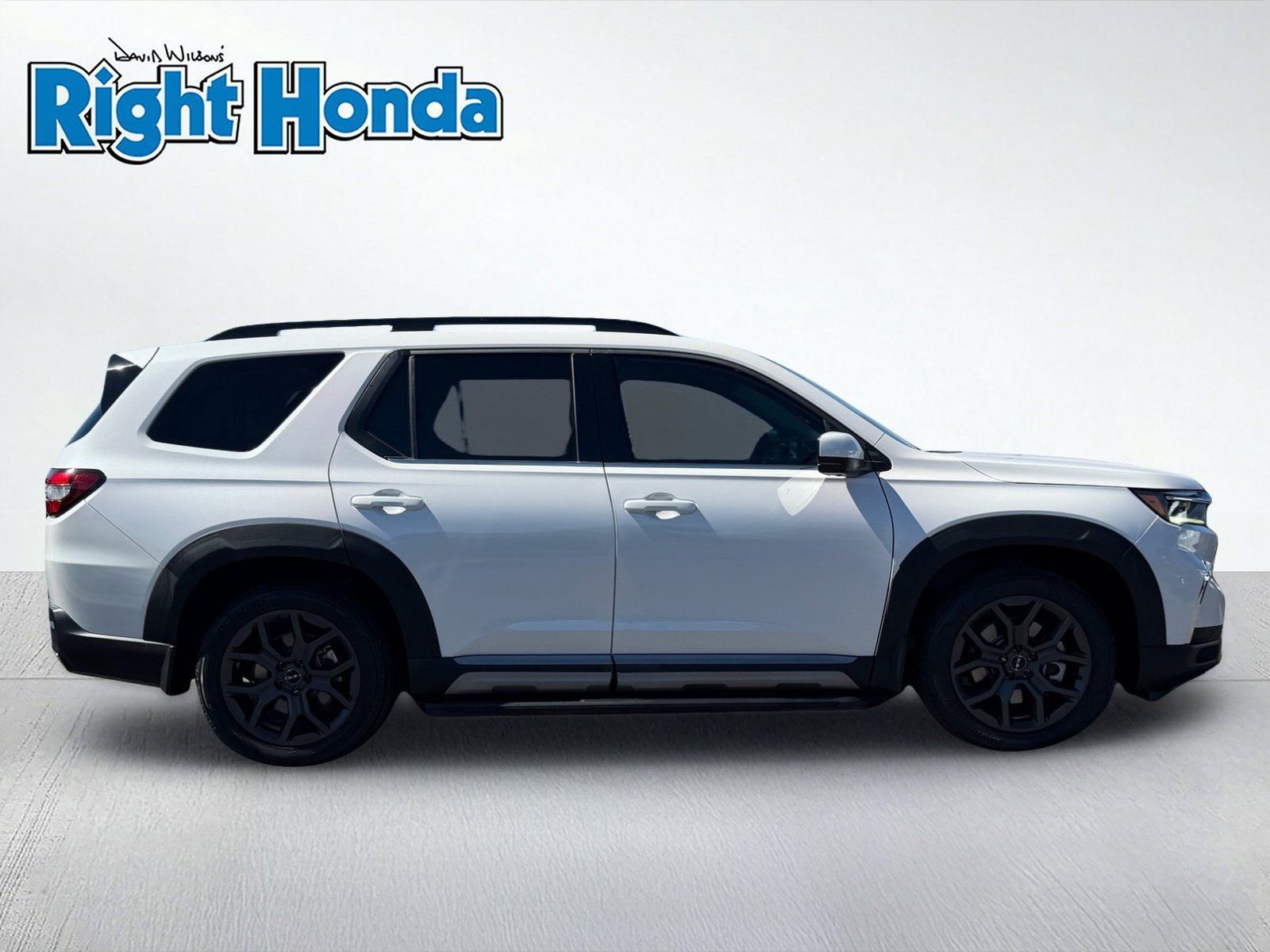 Certified 2023 Honda Pilot Elite image 9