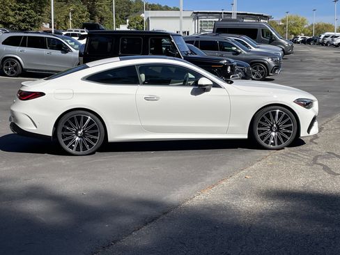 New 2026 Mercedes-Benz CLE 300 4MATIC Coupe image 5