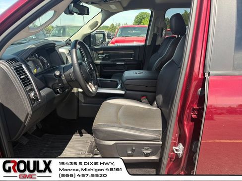 Used 2016 RAM 1500 Laramie w/ Convenience Group AWD/4WD image 10