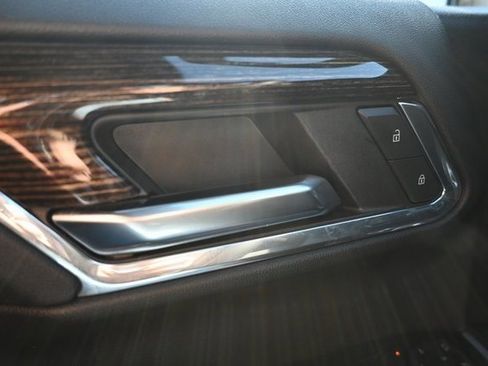 Used 2023 GMC Sierra 1500 Elevation image 40