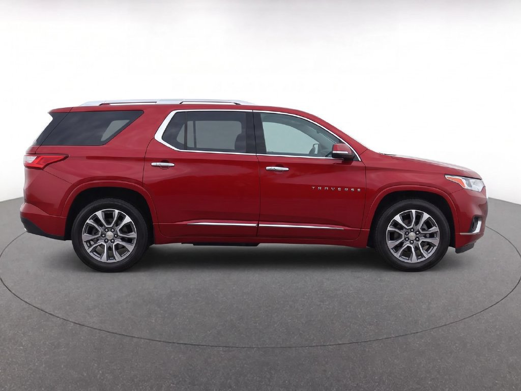 Certified 2020 Chevrolet Traverse Premier w/ LPO, Floor Liner Package AWD/4WD image 9