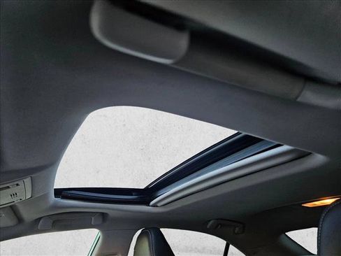 Used 2015 Lexus IS 250 image 15