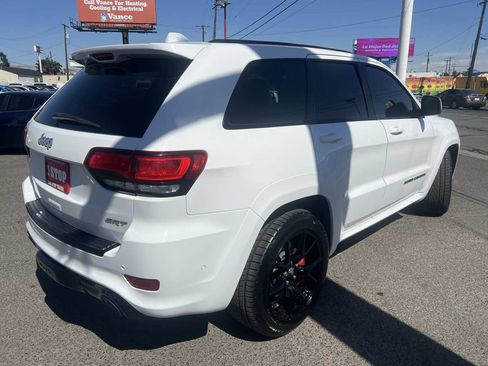 Used 2017 Jeep Grand Cherokee SRT AWD/4WD image 5