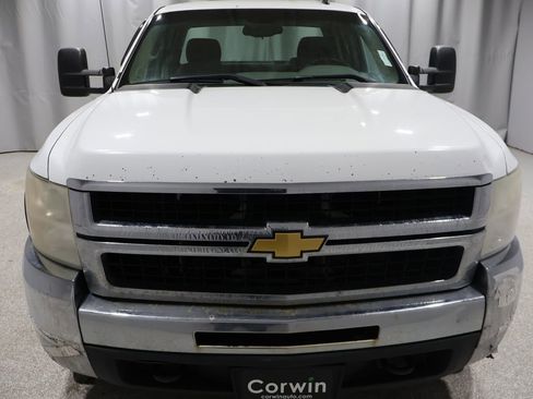 Used 2010 Chevrolet Silverado 2500 W/T image 8
