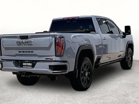 Used 2024 GMC Sierra 2500 AT4 w/ AT4 Premium Plus Package AWD/4WD image 2