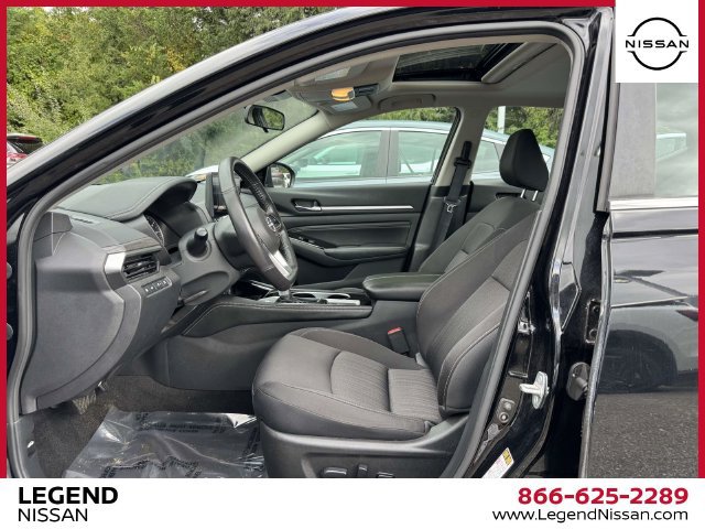 Certified 2023 Nissan Altima 2.5 SV w/ SV Premium Package FWD image 16