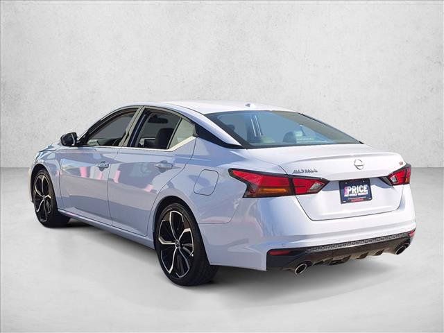Used 2024 Nissan Altima 2.5 SR FWD image 8