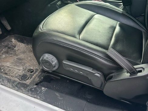 Used 2023 Jeep Wrangler Unlimited Sahara w/ Cold Weather Group image 14