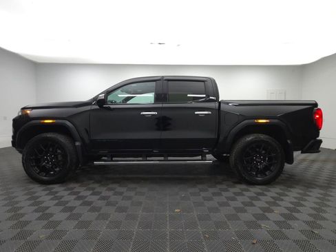 Used 2024 GMC Canyon Denali w/ LPO, Denali Black Edition image 21