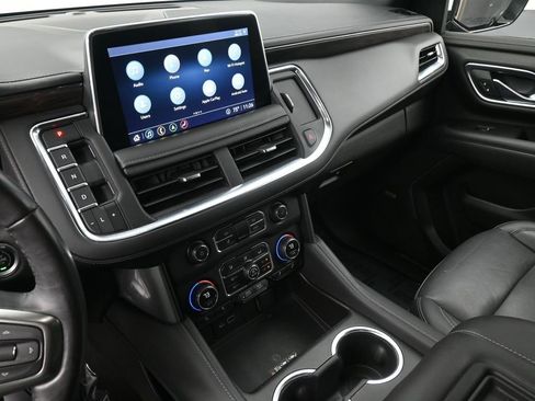 Used 2021 Chevrolet Tahoe Z71 w/ Z71 Off-Road Package image 8