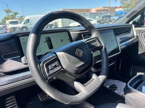 Used 2024 Rivian R1S Adventure AWD/4WD image 10