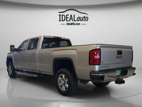 Used 2018 GMC Sierra 3500 SLT w/ Duramax Plus Package AWD/4WD image 11