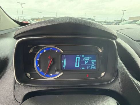 Used 2016 Chevrolet Trax LT w/ LT Sun and Sound Package AWD/4WD image 18