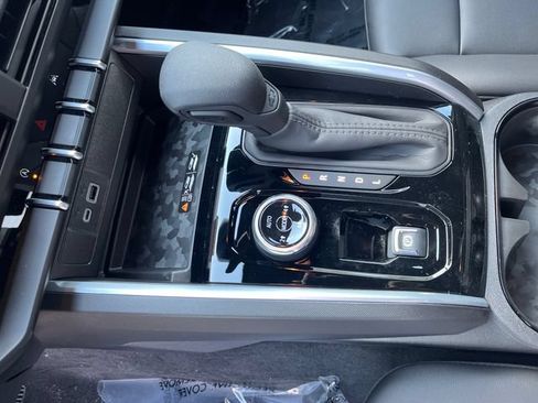New 2026 Chevrolet Colorado Trail Boss AWD/4WD image 23
