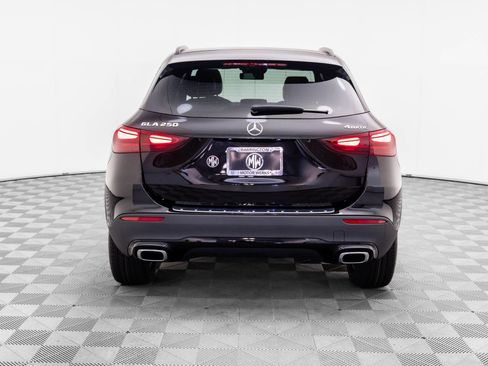 Certified 2026 Mercedes-Benz GLA 250 4MATIC image 4