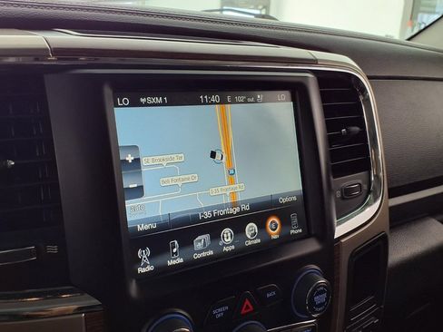 Used 2013 RAM 1500 Laramie w/ Convenience Group AWD/4WD image 8