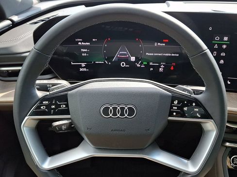 Used 2025 Audi Q5 Premium w/ Convenience Package AWD/4WD image 23