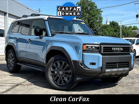 Used 2026 Toyota Land Cruiser w/ Premium Package AWD/4WD image 2
