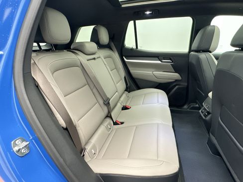 Certified 2025 GMC Terrain Elevation w/ Elevation Premium Package AWD/4WD image 28