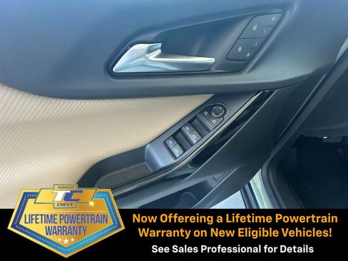 New 2026 Chevrolet Equinox ACTIV w/ Convenience Package III image 23